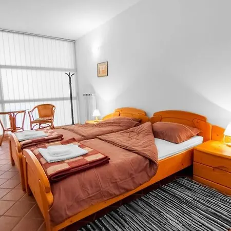 Dvorec Rakican 3* Murska Sobota