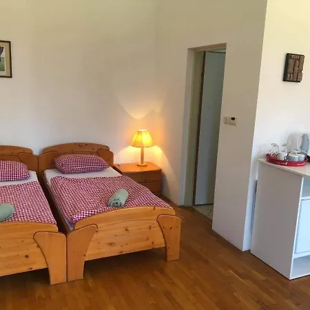 Dvorec Rakican 3* Murska Sobota