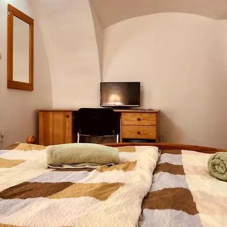 Dvorec Rakican Hotel 3*