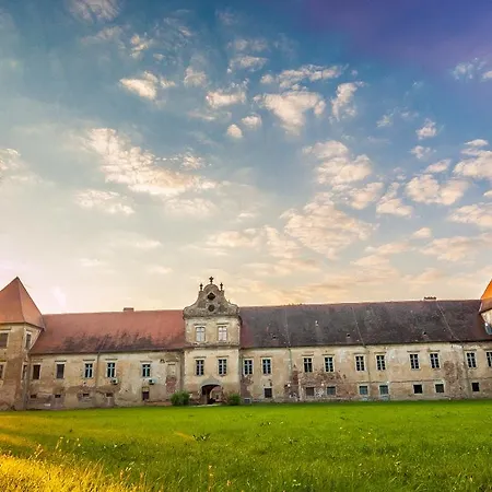 Dvorec Rakican ムルスカ・ソボタ