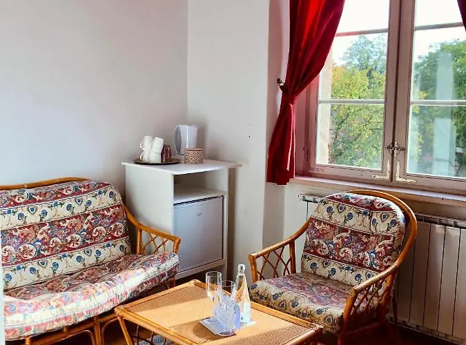 Hotel Dvorec Rakican 3*