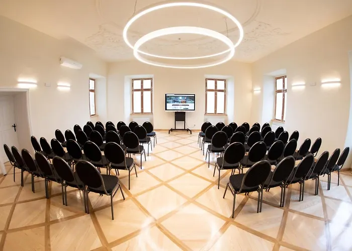 Dvorec Rakican 3* Murska Sobota